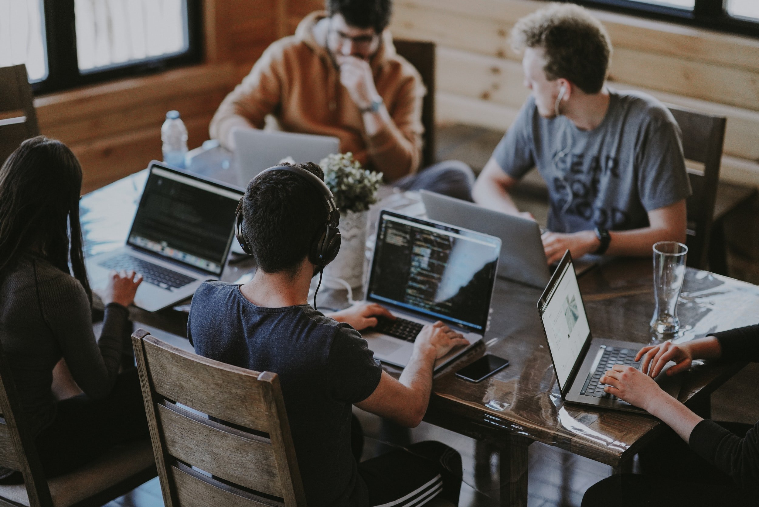 How outsourcing your data team can transform your business strategy — Lumilinks